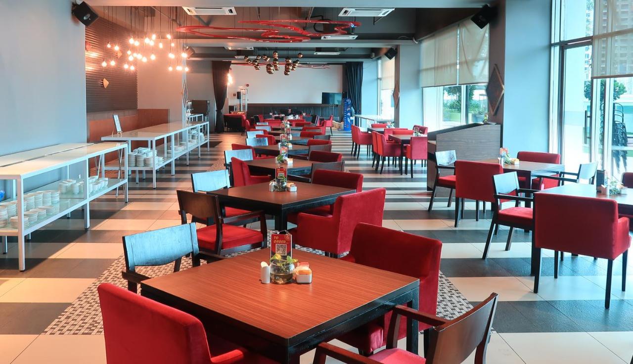 Wyndham Garden I-City Шах Алам Екстериор снимка
