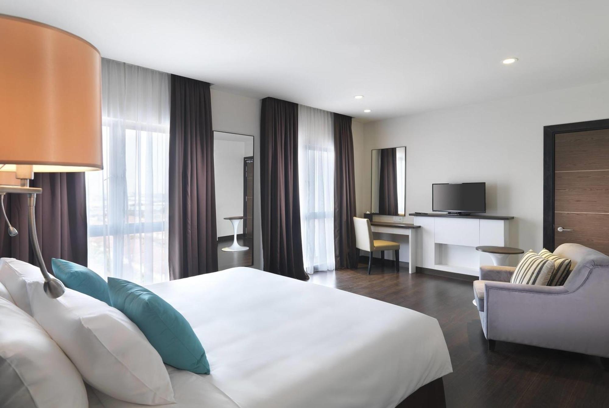 Wyndham Garden I-City Шах Алам Екстериор снимка