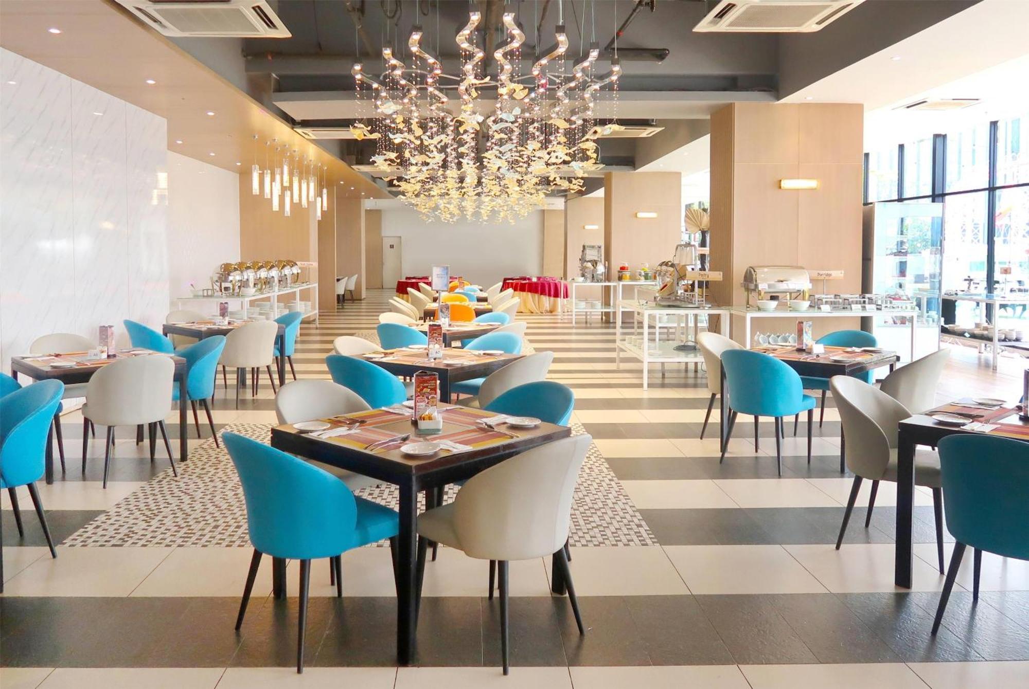 Wyndham Garden I-City Шах Алам Екстериор снимка